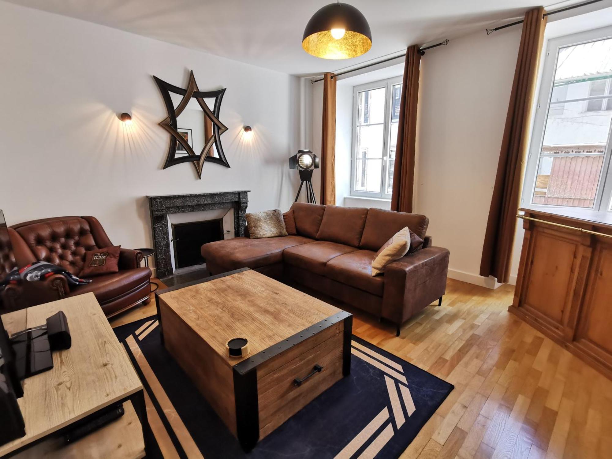 Appartement 3 Chambres Au Coeur Du Jura, Ideal Famille Salins-les-Bains Zewnętrze zdjęcie