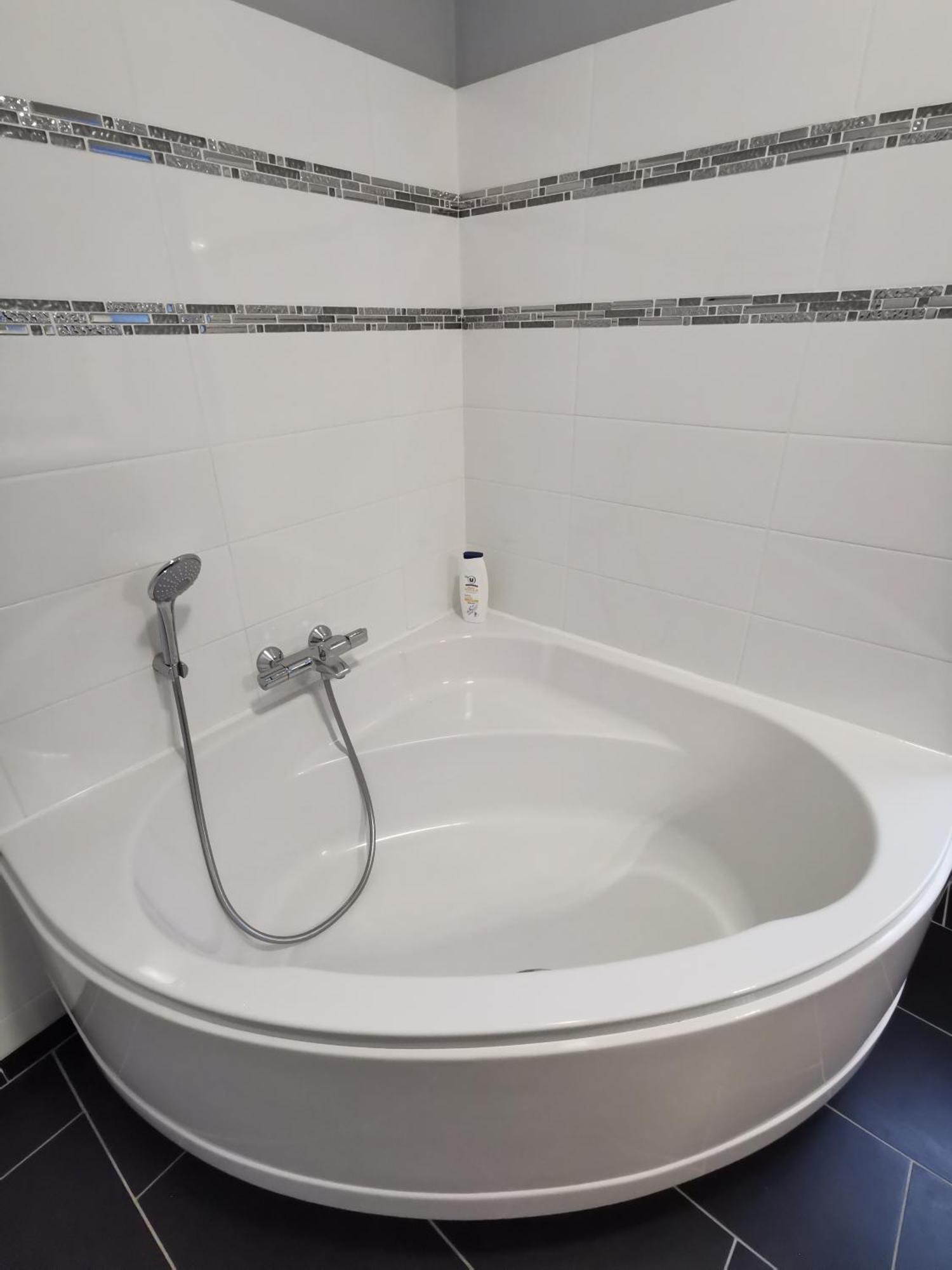 Appartement 3 Chambres Au Coeur Du Jura, Ideal Famille Salins-les-Bains Zewnętrze zdjęcie